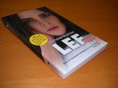 8715200124433-Lef--Verhalenbundel--met-onder-meer-Susan-Smit-Marion-Pauw-en-Robert-Vuijsje