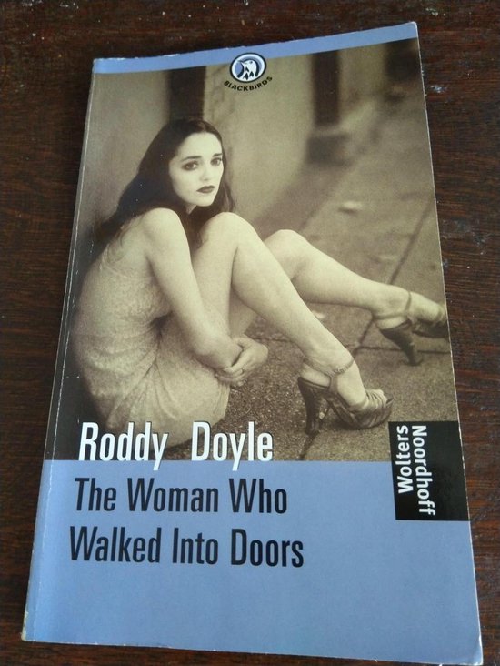 9789001552718-The-woman-who-walked-into-doors
