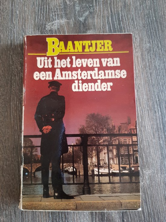 9789026101601-Uit-het-leven-van-amsterdamse-diender
