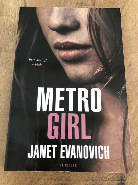 9789044339567-Metro-Girl
