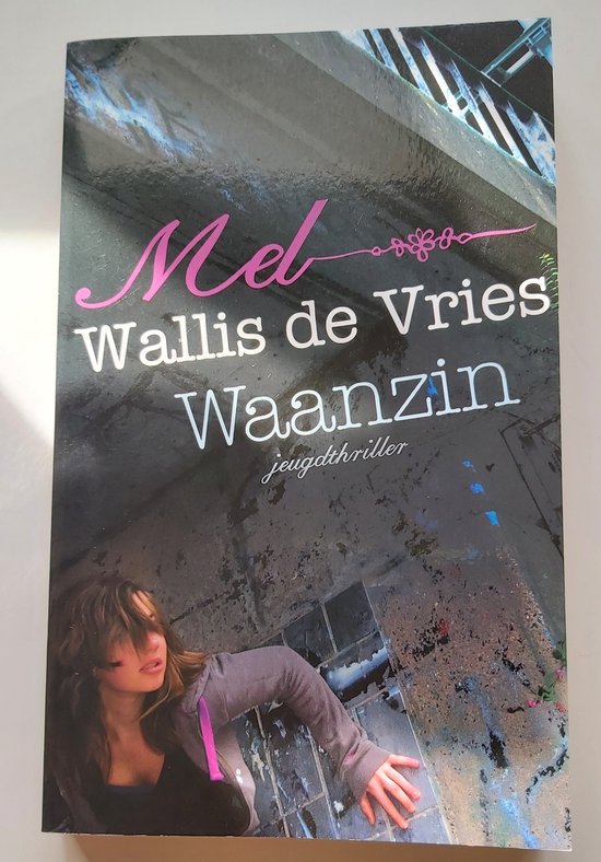 9789048858392-Waanzin