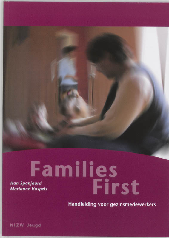 9789085600060-Families-First