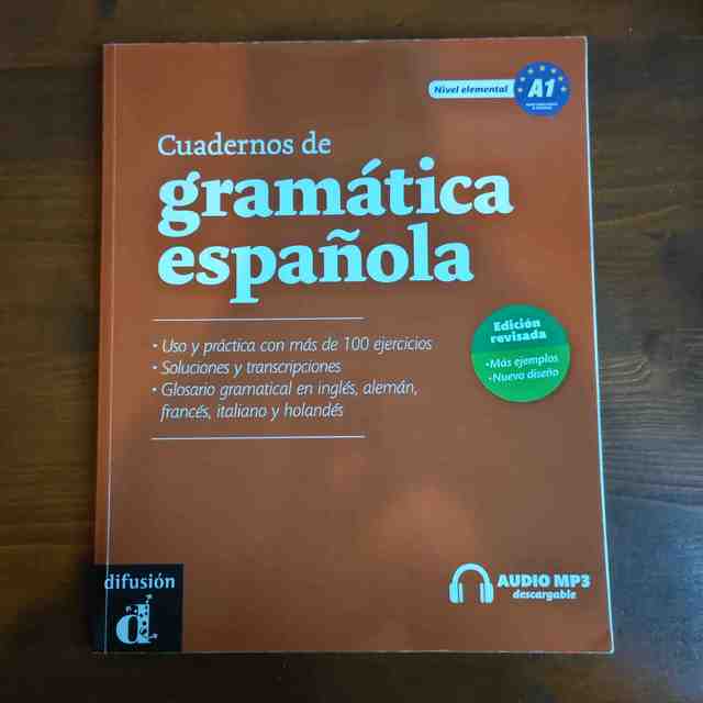 9788415620686-Cuadernos-de-gramatica-espaola-A1-A1-Cuadernos-de-gramatica