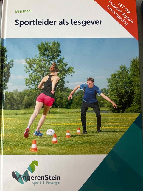 9789037249811-De-sportleider-als-lesgever