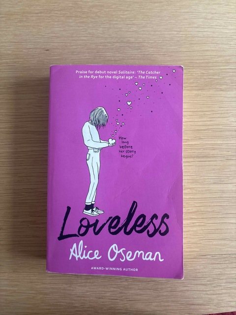 9780008244125-Loveless