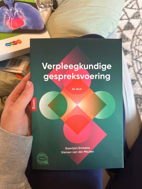 9789024421367-Verpleegkundige-gespreksvoering