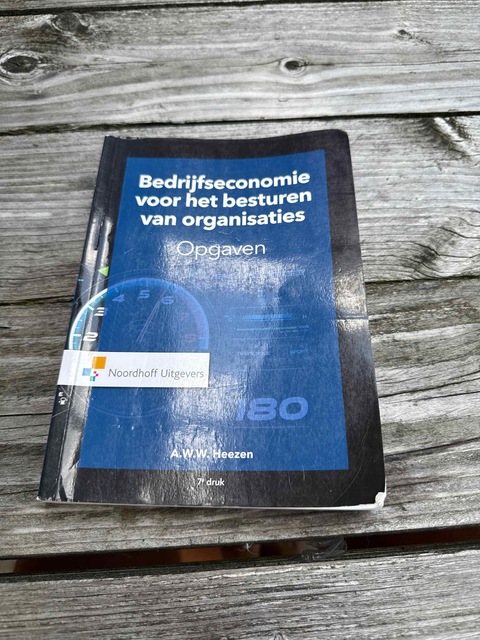 9789001900069-Bedrijfseconomie-voor-het-besturen-van-organisaties-opgaven