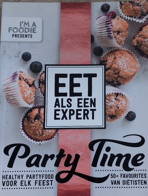 9789082700213-Eet-als-een-expert--Party-Time
