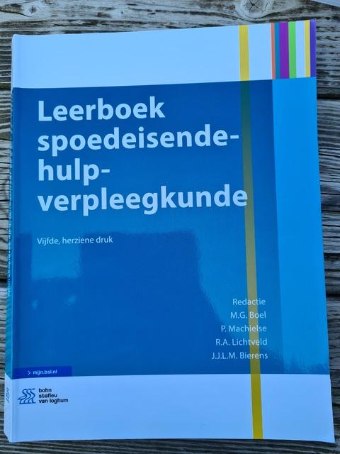 9789036818124-Leerboek-spoedeisende-hulp-verpleegkunde