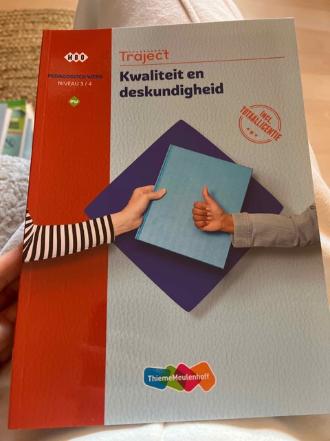 9789006239478-Traject-Combipakket-Kwaliteit-en-deskundigheid-PW-niveau-34-boek-en-totaallicentie-1-jaar