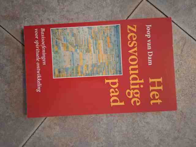 9789060383810-Het-zesvoudige-pad