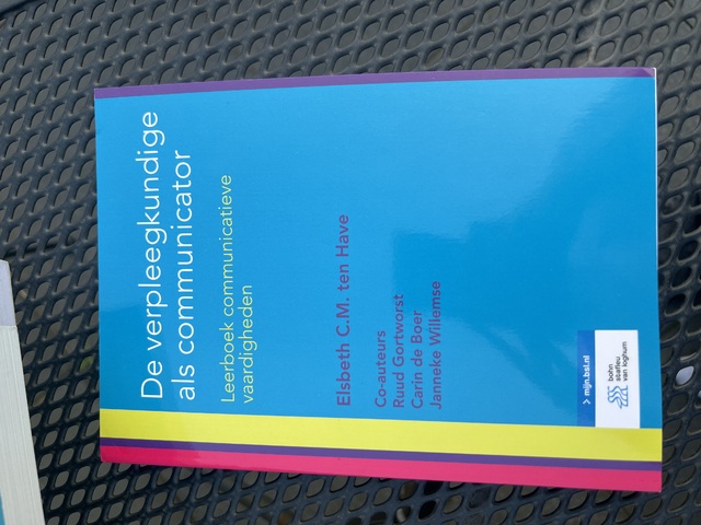 9789036818735-De-verpleegkundige-als-communicator