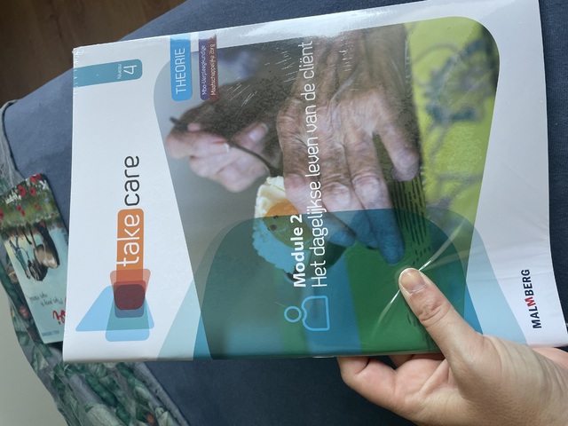 9789402069853-Take-Care-niv.-4-mod.-2-student