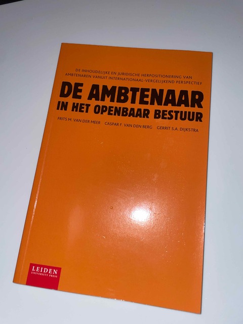 9789087281588-De-ambtenaar-in-het-openbaar-bestuur