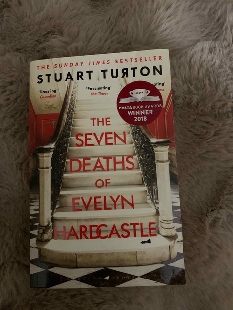 9781408889510-The-Seven-Deaths-of-Evelyn-Hardcastle