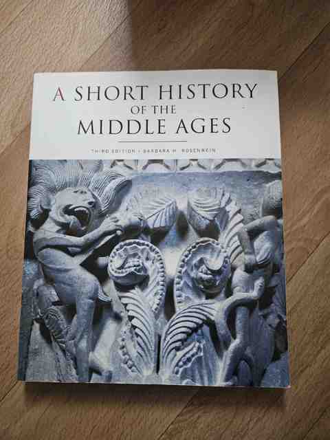9781442601048-A-Short-History-Of-The-Middle-Ages