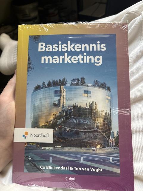 9789001749965-Basiskennis-marketing