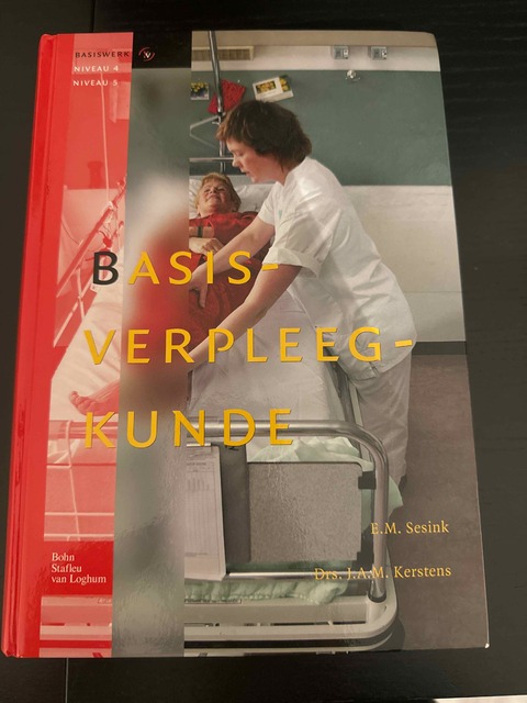 9789031346851-Basisverpleegkunde-basiswerk-VV-niveau-4-en-5
