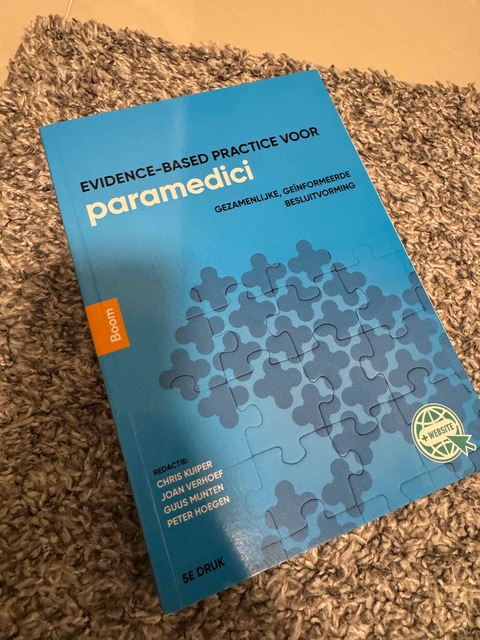 9789024428656-Evidence-based-practice-voor-paramedici