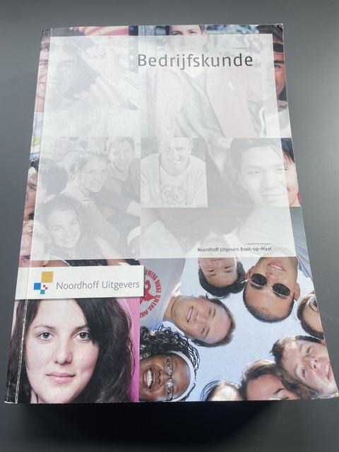 9789001897543-BOM-Bedrijfskunde