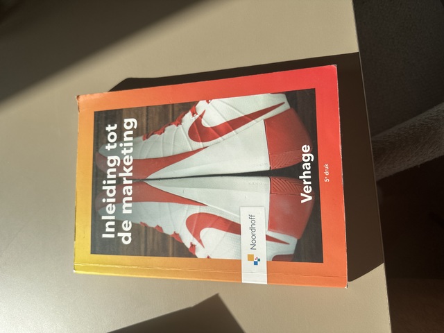 9789001886868-Inleiding-tot-de-marketing