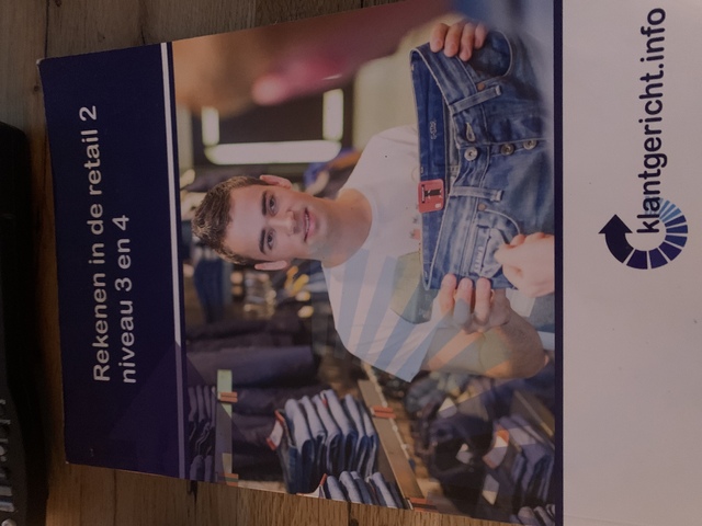 9789037231724-Rekenen-in-de-retail-2-niveau-3-en-4