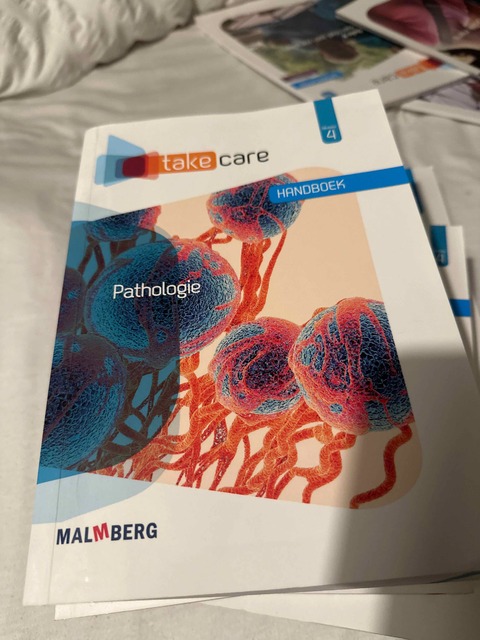9789402036091-Take-Care-niveau-4-Pathologie-boek-licentie-48-mnd