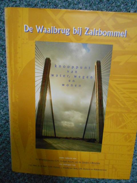 9789028862081-De-Waalbrug-bij-Zaltbommel