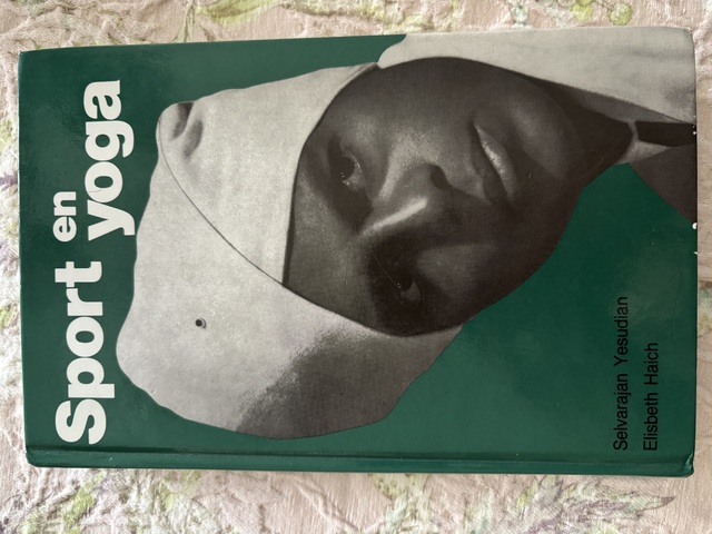 9789020240146-Sport-En-Yoga