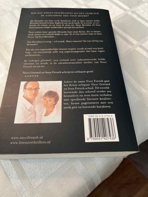 9789041407436-De-verborgen-glimlach