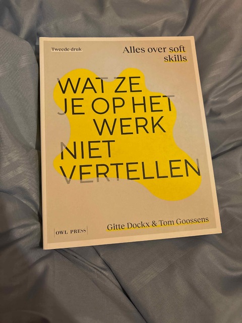 9789463935012-Wat-ze-je-op-het-werk-niet-vertellen