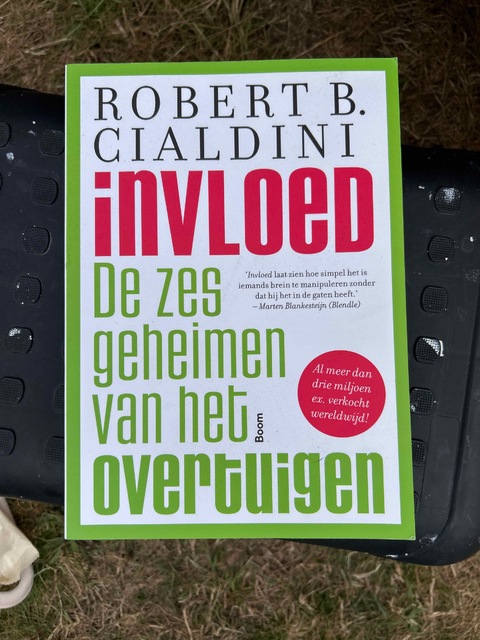 9789024404728-Invloed