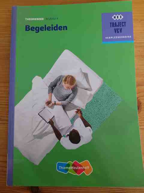 9789006910339-Begeleiden-niveau-4-Theorieboek