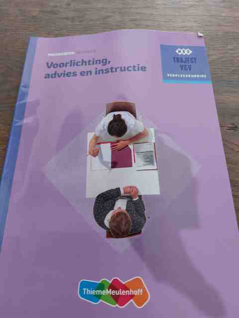 9789006910346-Voorlichting-advies-en-instructie-Theorieboek-Niveau-4