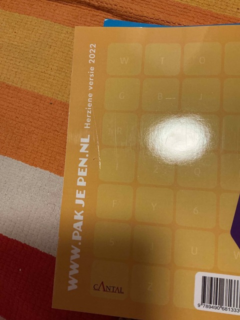 9789490681333-Pak-je-pen-en-toetsenbord