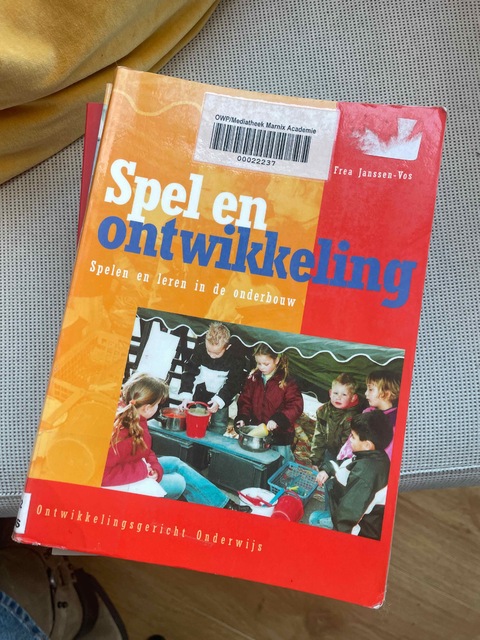 9789023240037-Spel-en-Ontwikkeling