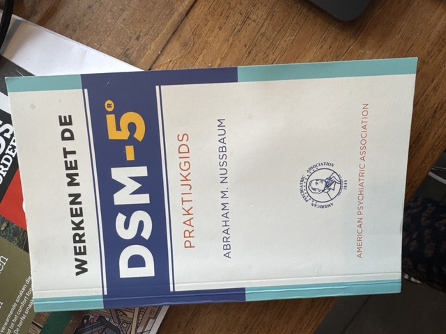 9789089532756-Werken-met-de-DSM-5