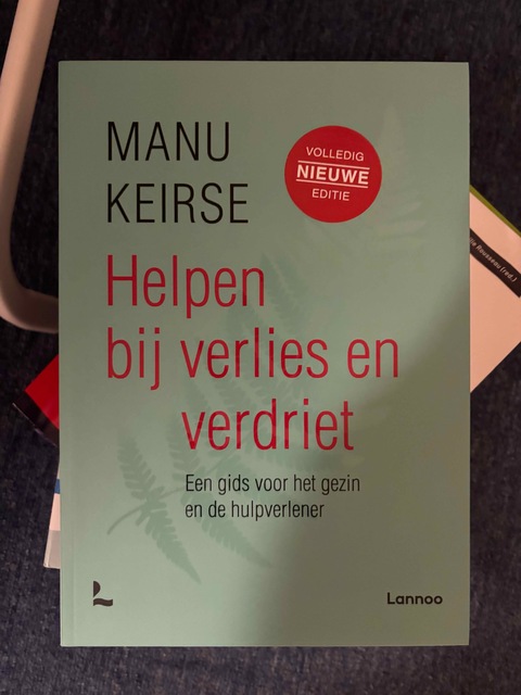 9789401442879-Helpen-bij-verlies-en-verdriet