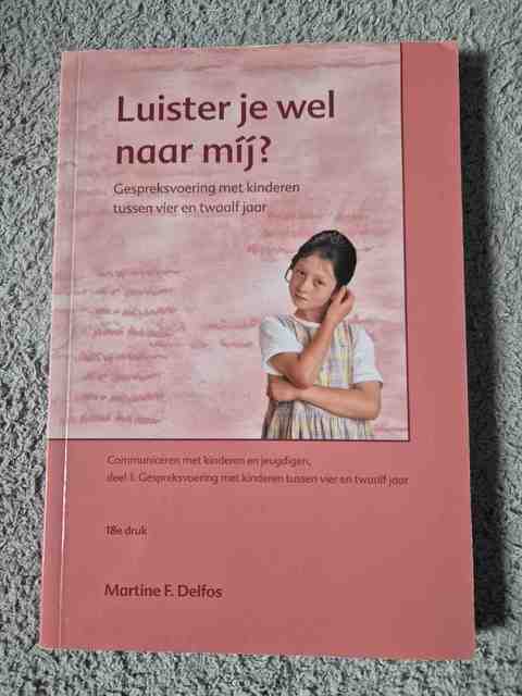 9789088505102-Luister-je-wel-naar-mij