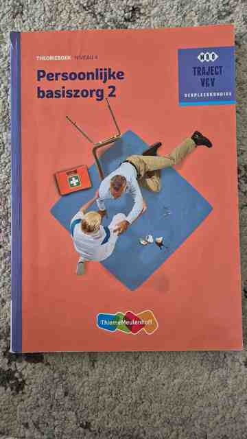 9789006910322-Persoonlijke-basiszorg-Theorieboek-Niveau-4