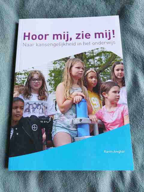 9789083192604-Hoor-mij-zie-mij