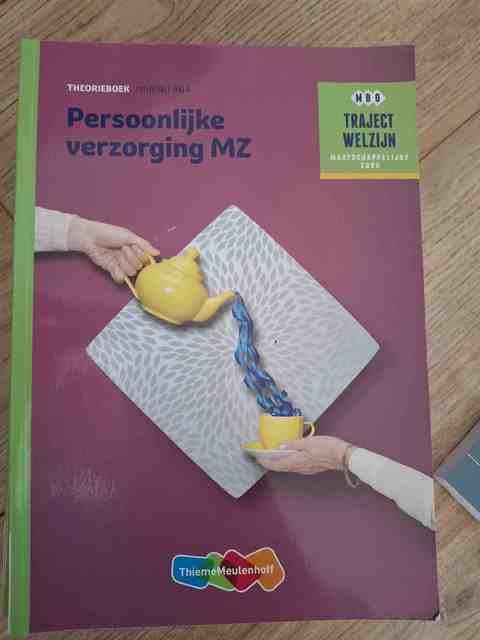 9789006858914-Persoonlijke-verzorging-MZ-Niveau-3-4-Theorieboek