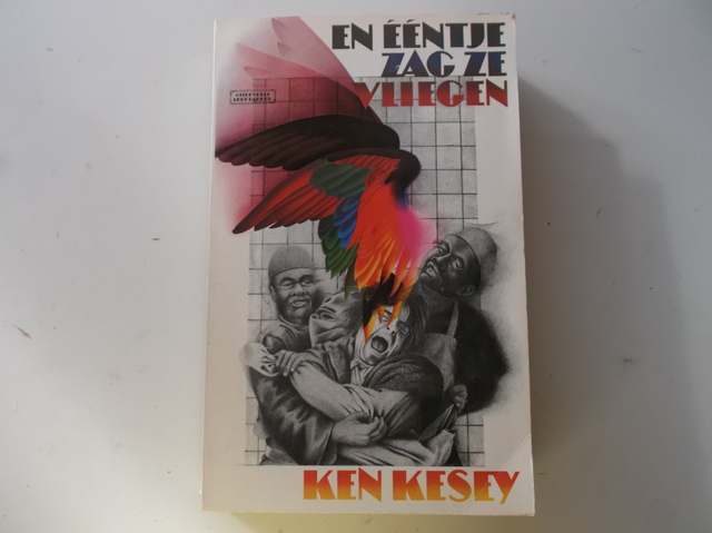 9789060192542-Contact-paperback-en-eentje-zag-ze-vliegen