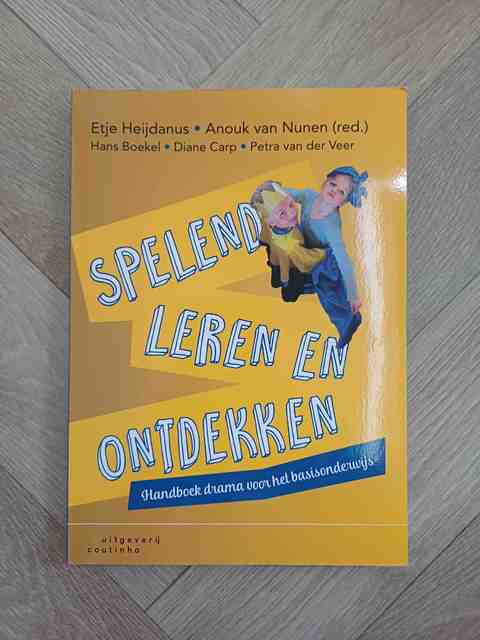 9789046905074-Spelend-leren-en-ontdekken