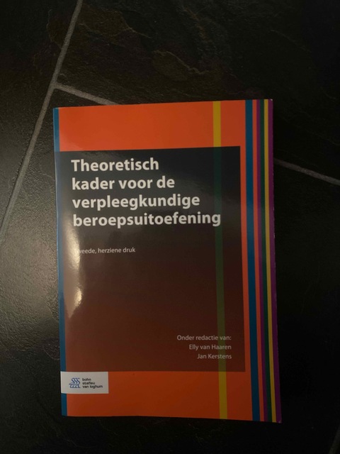 9789036824231-Theoretisch-kader-voor-de-verpleegkundige-beroepsuitoefening