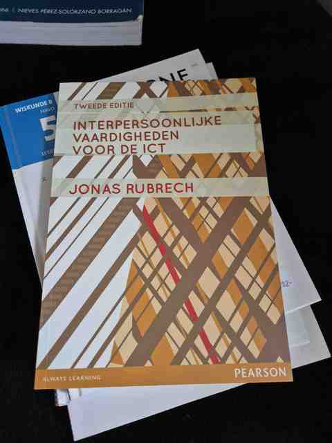 9789043025867-Interpersoonlijke-vaardigheden-voor-de-ICT