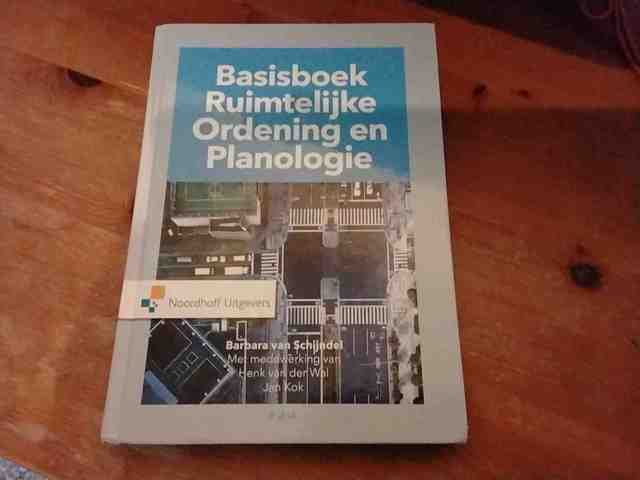 9789001861353-Basisboek-Ruimtelijke-Ordening-en-Planologie