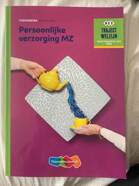 9789006858914-Persoonlijke-verzorging-MZ-Niveau-3-4-Theorieboek