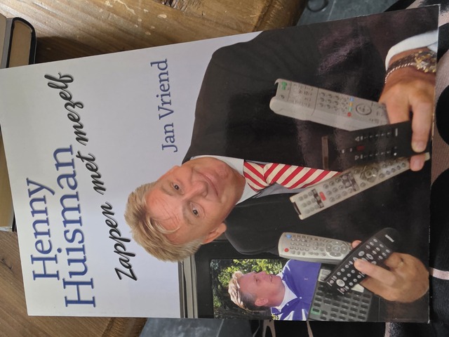 9789043505765-Henny-huisman-zappen-met-mezelf