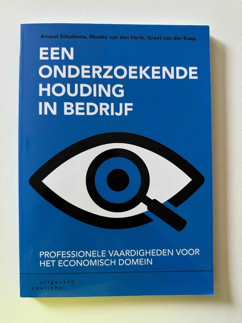 9789046907399-Een-onderzoekende-houding-in-bedrijf